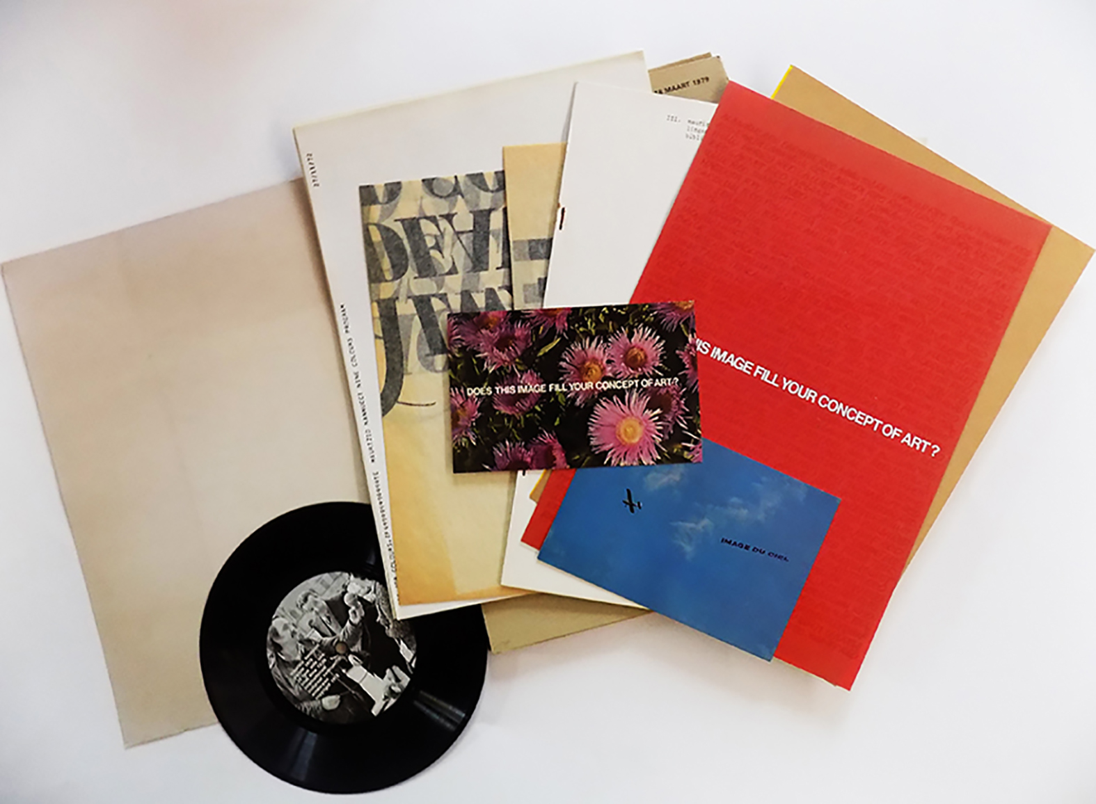 Nannucci, Maurizio. Catalogue for the exhibition at Internationaal Cultureel Centrum, AntwerpFebruary 10 – March 18, 1979.