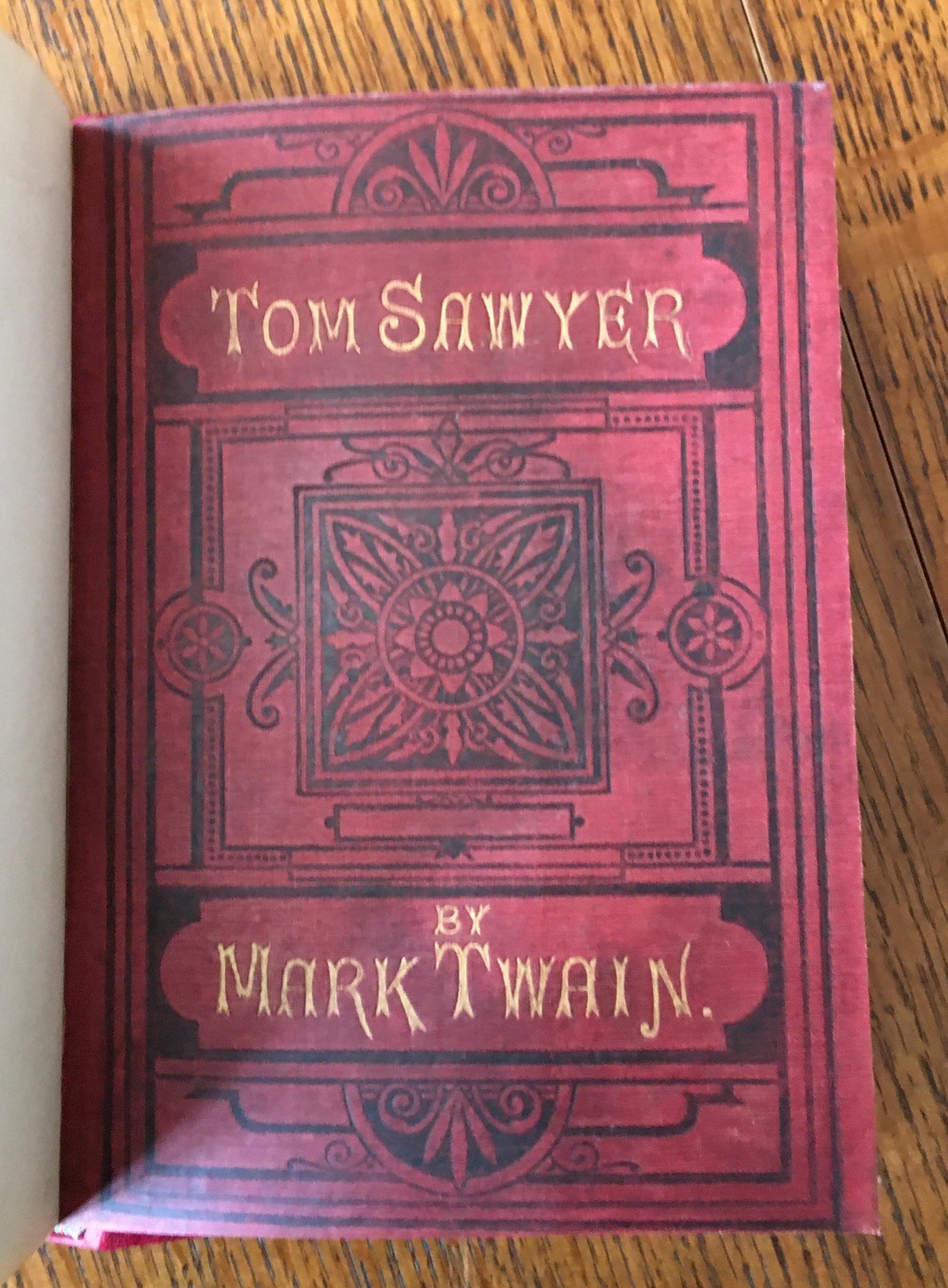 TWAIN. MARK. (Clemens. Samuel L). THE ADVENTURES OF TOM SAWYER. 