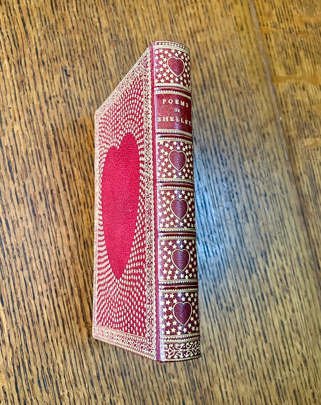 SHELLEY. PERCY BYSSHE.. — Fine Binding by Ramage. POEMS OF SHELLEY. Selected and arranged by Stopford A. Brooke. —- The Golden Treasury series.