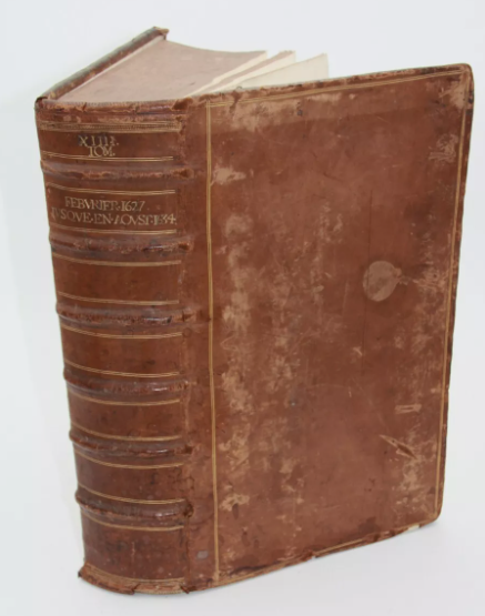 Very beautiful manuscript, composite collection of paragraphs from the registers of the Council Chamber [Grand’Chambre and Tournelle assemblies] of the Parliament of Brittany [Rennes].